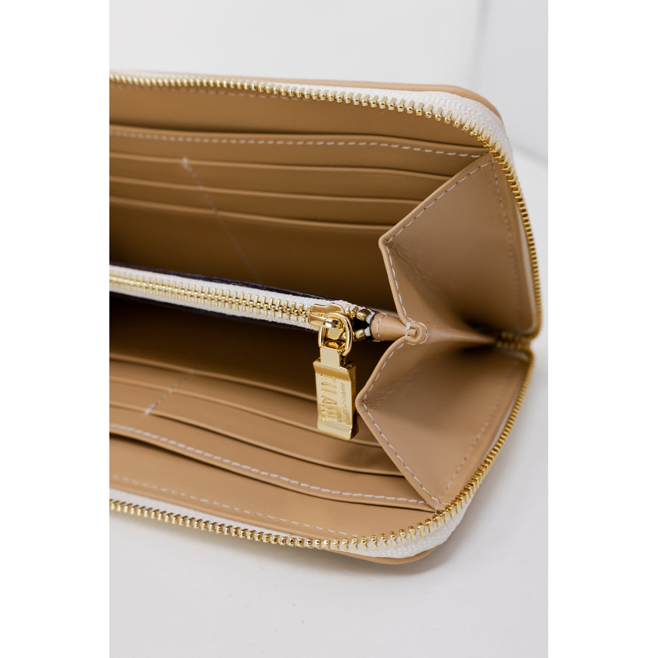 Alviero Martini Prima Classe - Alviero Martini Prima Classe Women Wallet