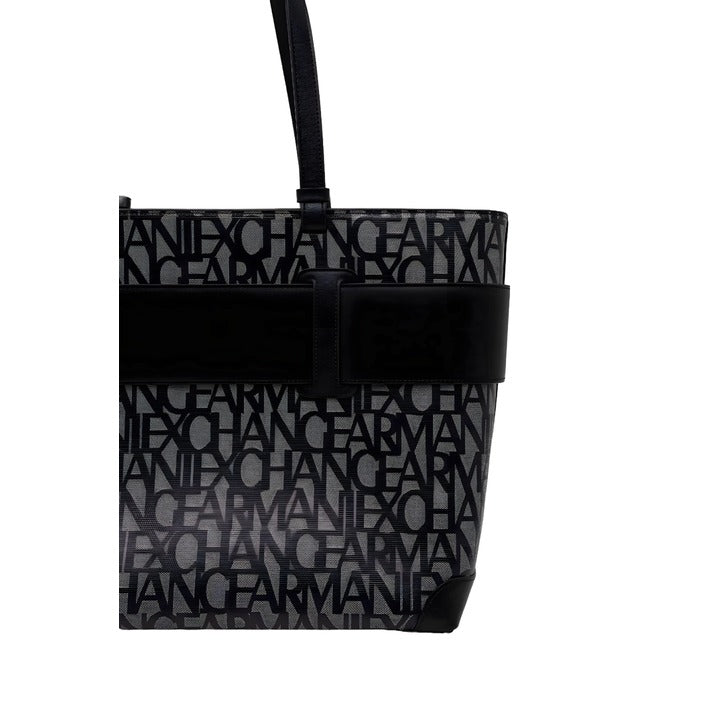 شنطة تسوق كبيرة مطبعة بشعار A|X وسحاب – Armani Exchange