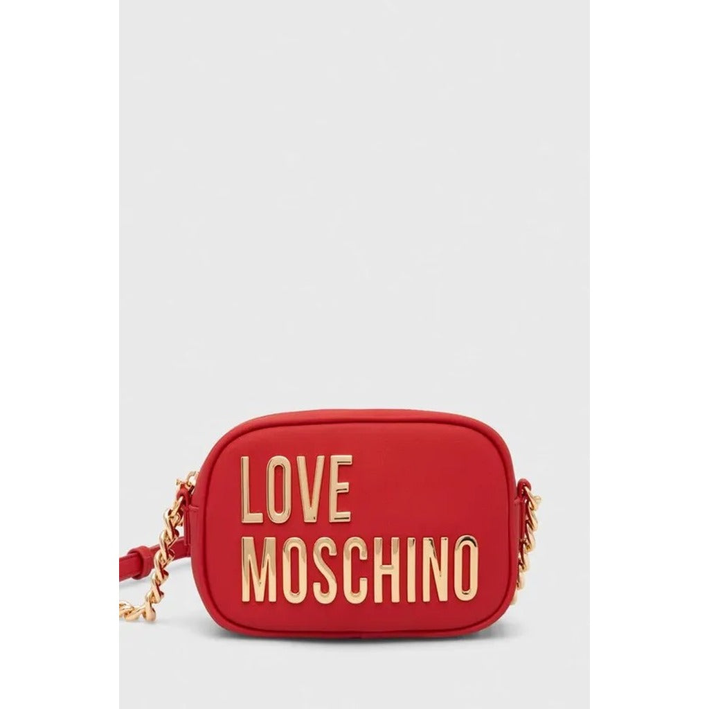 Love Moschino – شنطة كروس جلد صناعي أحمر صغيرة بشعار بارز وسلسلة ذهبية